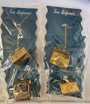 P517 Made For Retail Gold House Tea Infuser Set of 4